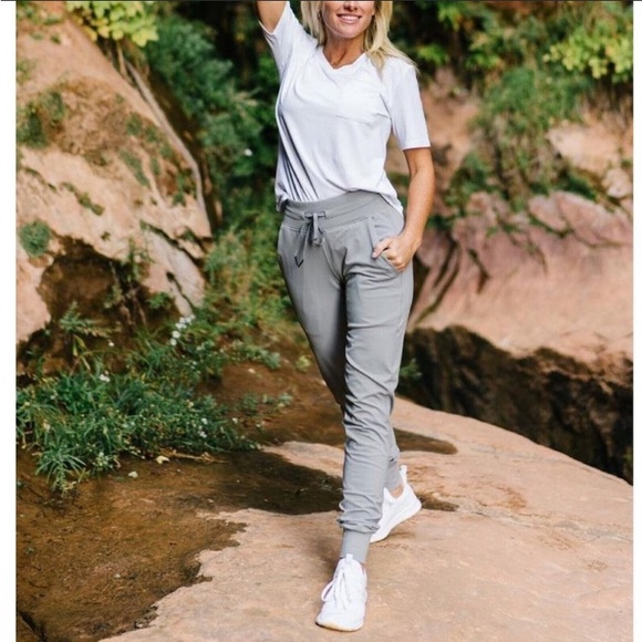 ZYIA Pants & Jumpsuits Zyia Active Ascend Jogger Pants Poshmark